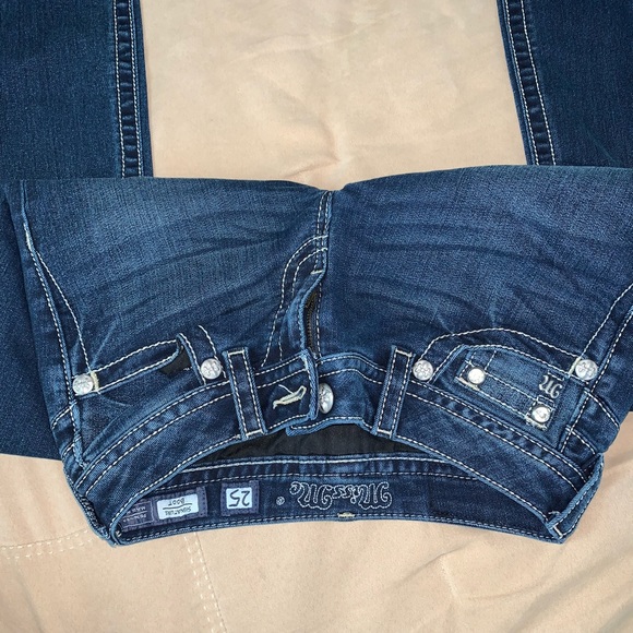 25x32.5 Miss Me Bootcut Jeans - Picture 2 of 3